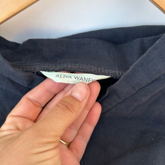 Aliya Wanek Saida Organic Cotton Boxy Cropped Crop Top Black XS Shirt - Picture 4 of 5